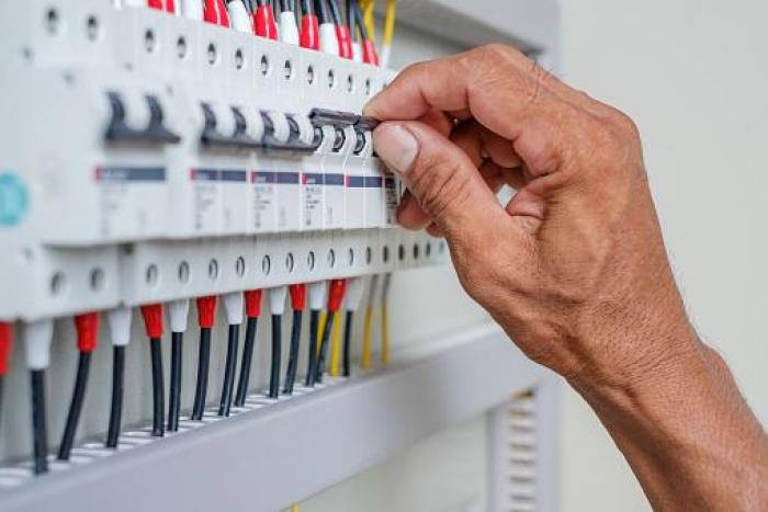 Técnico en instalaciones eléctricas y automáticas Imagen