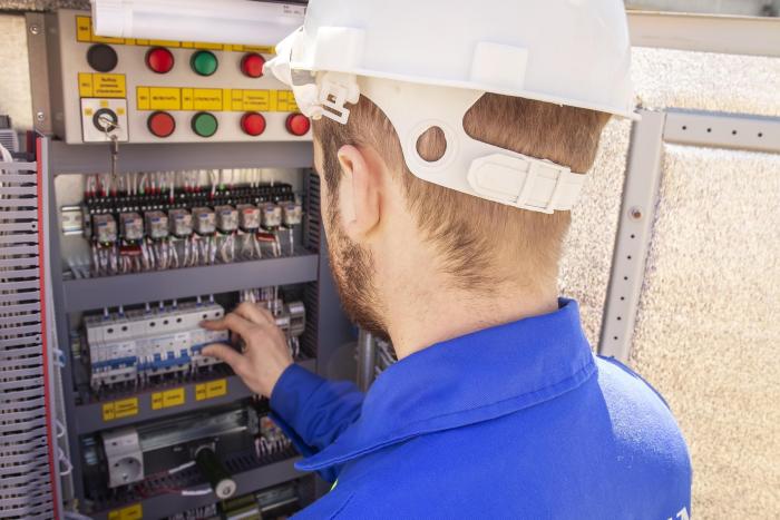 Técnico en Instalaciones Eléctricas y Automáticas (Temario Adaptado a Pruebas Libres de F.P. Grado M Imagen